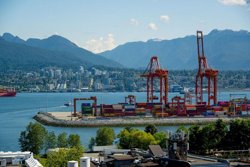 1209 108 W Cordova Street