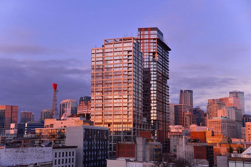 1209 108 W Cordova Street