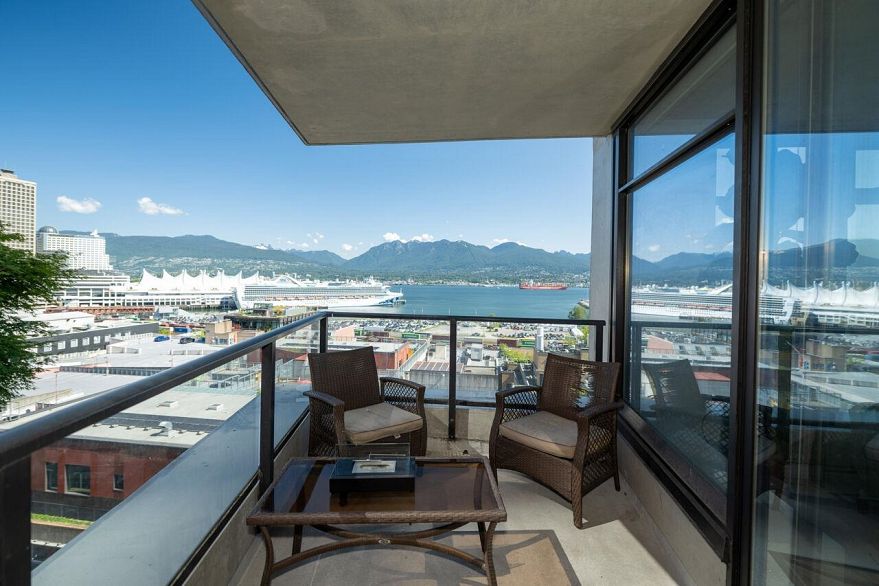 1209 108 W Cordova Street