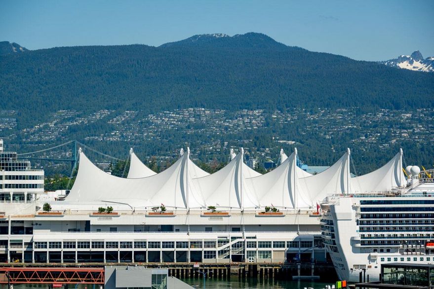 1209 108 W Cordova Street