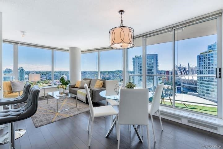 2705-689 Abbott Street, Vancouver BC V6B 0J2
