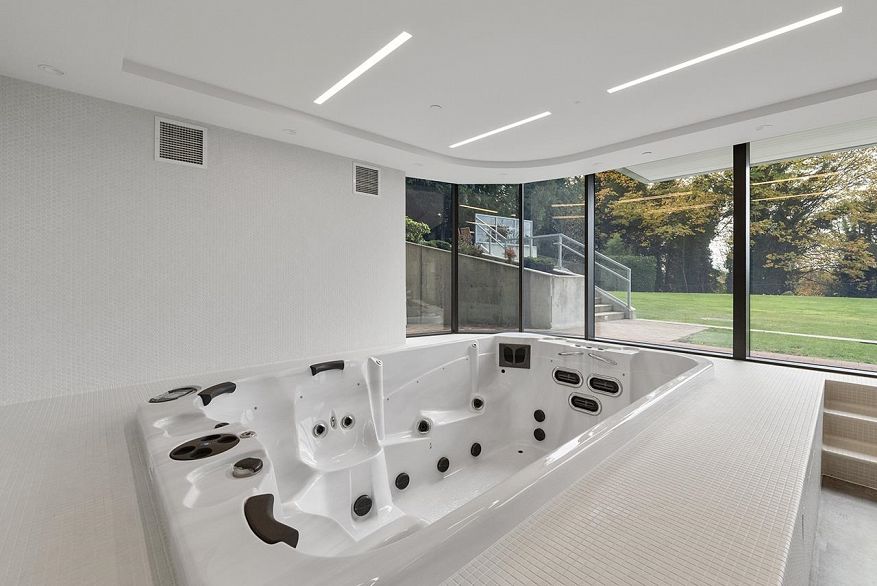 2606 SW MARINE DRIVE