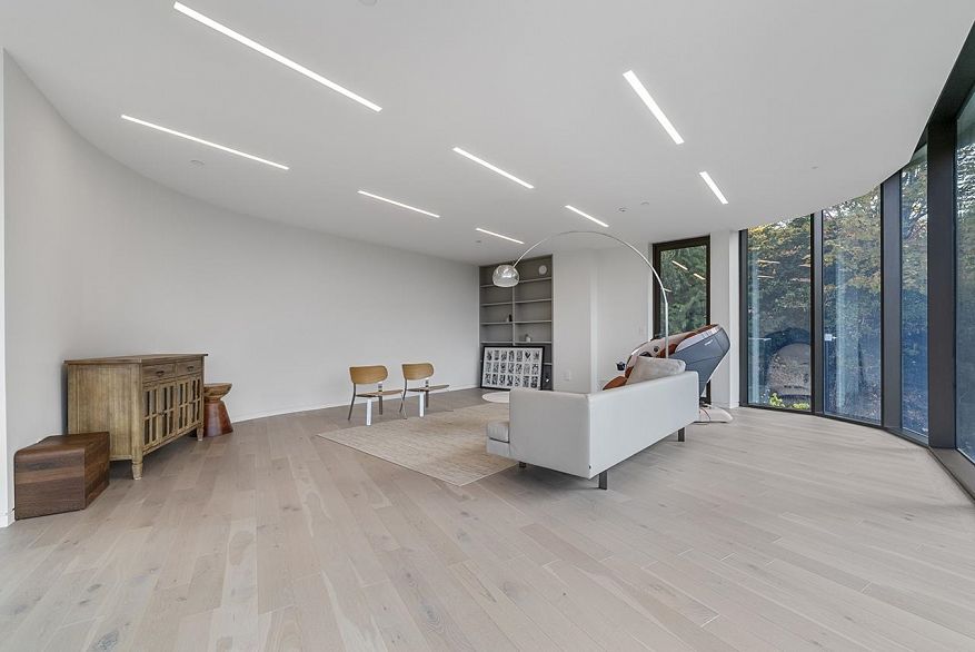 2606 SW MARINE DRIVE