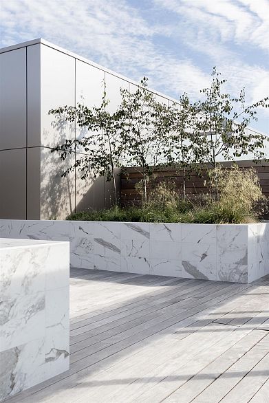 PH5 1480 HOWE STREET