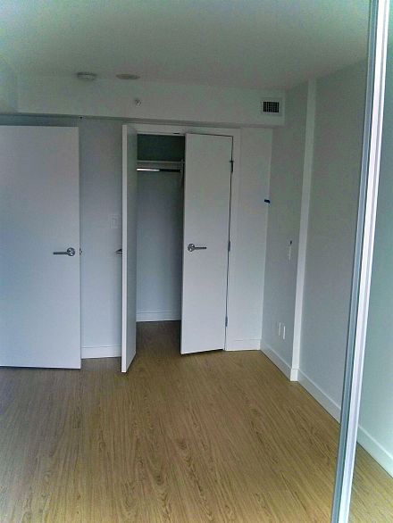 816 188 KEEFER STREET