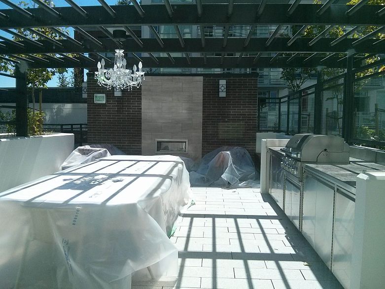 816 188 KEEFER STREET