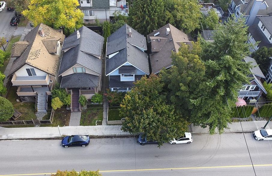 2318 MACDONALD STREET