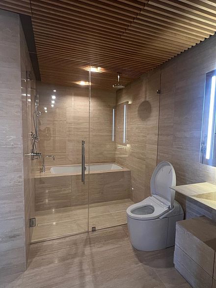 808 1568 ALBERNI STREET