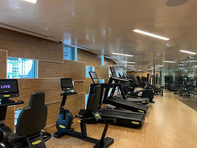 808 1568 ALBERNI STREET