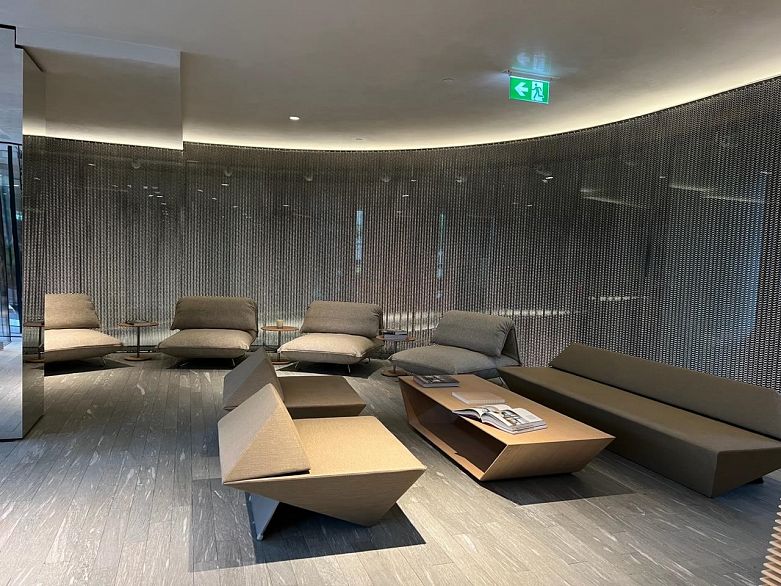 808 1568 ALBERNI STREET