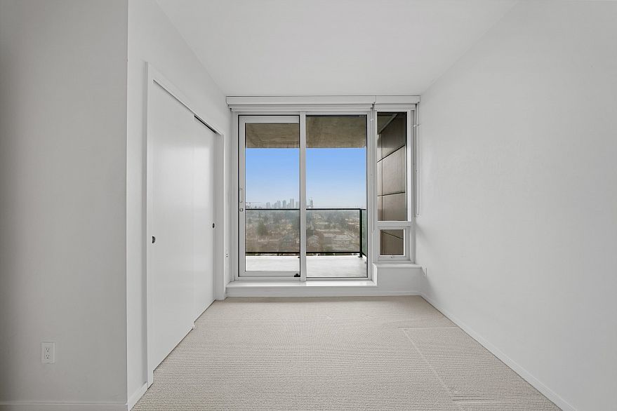 1606 8555 GRANVILLE STREET