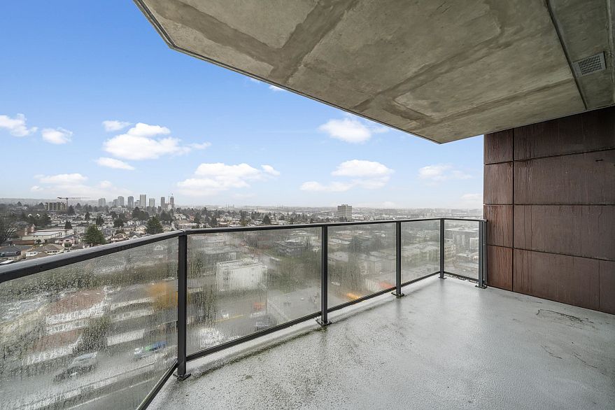 1606 8555 GRANVILLE STREET