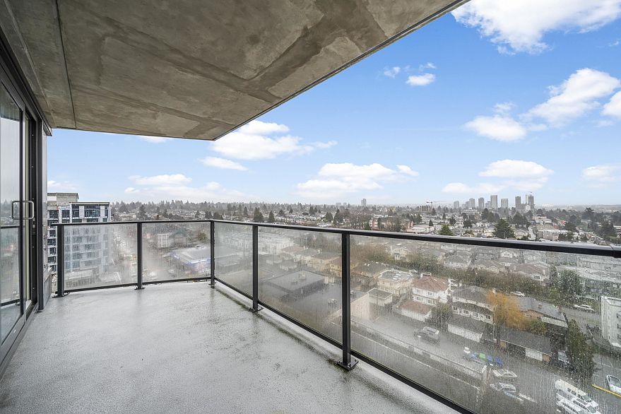 1606 8555 GRANVILLE STREET