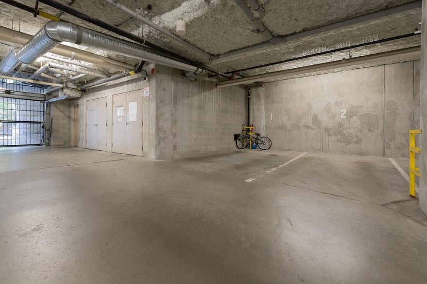 5952 CHANCELLOR MEWS