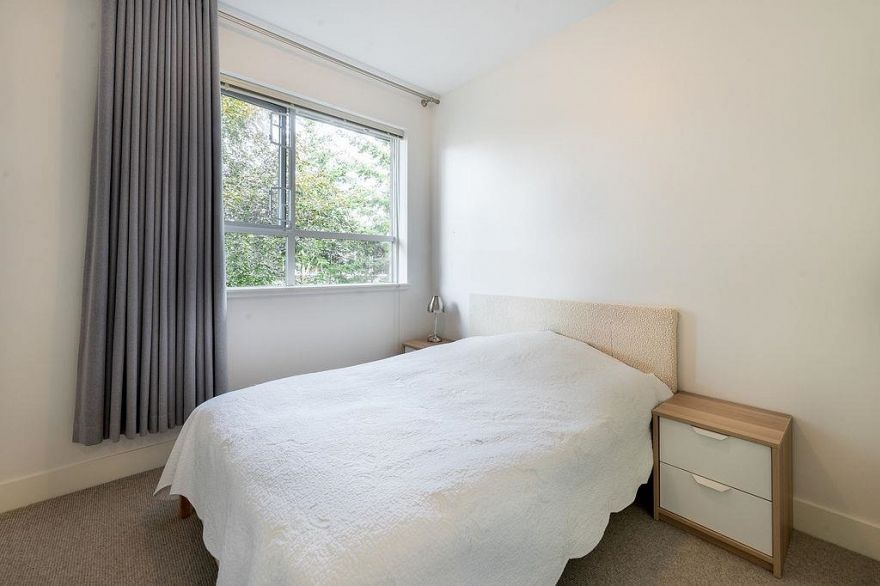 5952 CHANCELLOR MEWS