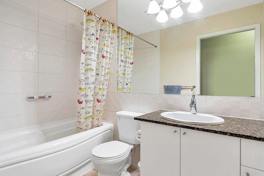 211 3551 FOSTER AVENUE