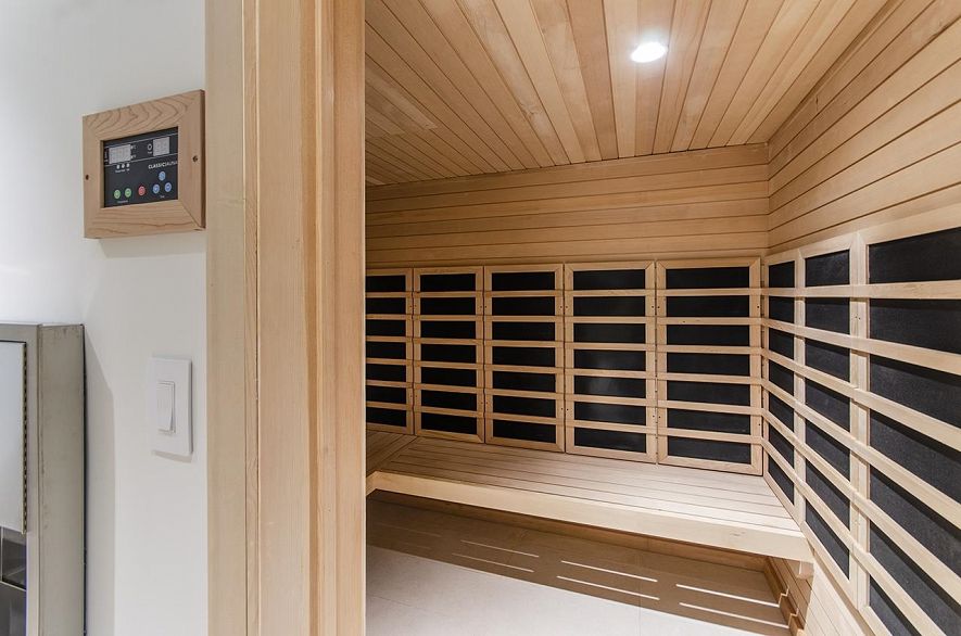 2205 1568 ALBERNI STREET