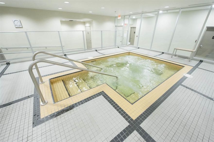 1008 788 HAMILTON STREET