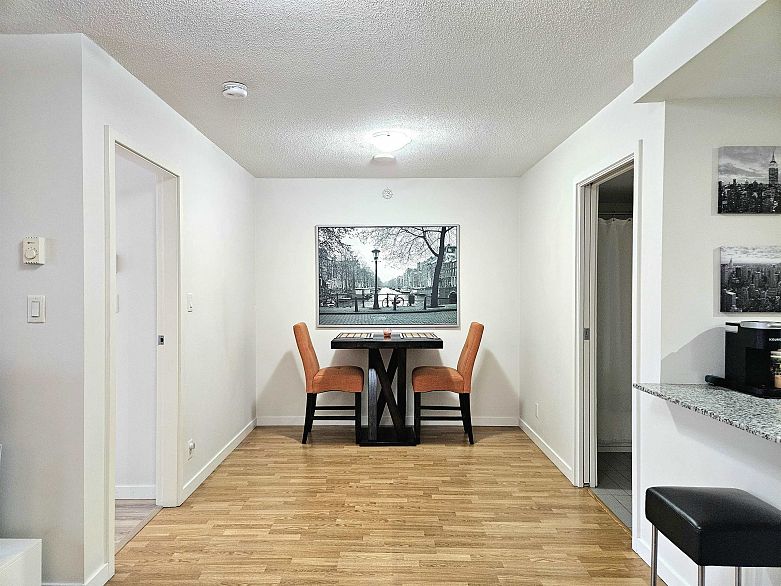 1008 788 HAMILTON STREET