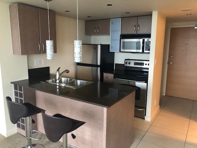 1 4176 BALKAN STREET, Vancouver BC V5V 3Z2