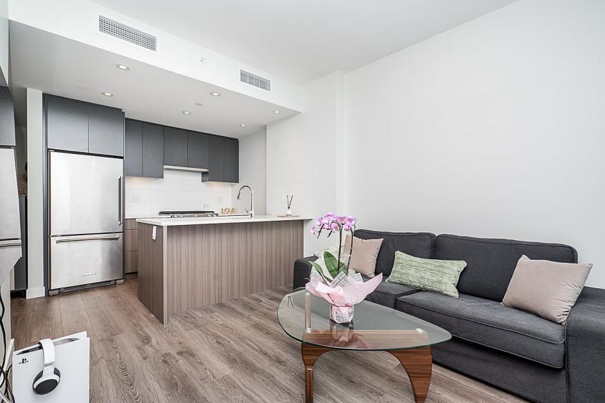 1702 3430 E Kent Avenue