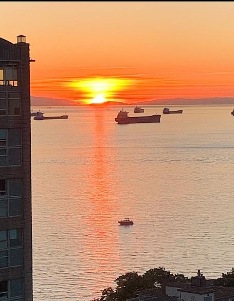 1903 1850 Comox Street