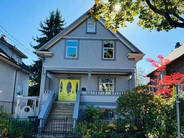 428 24th Avenue, Vancouver BC V5V 2A1