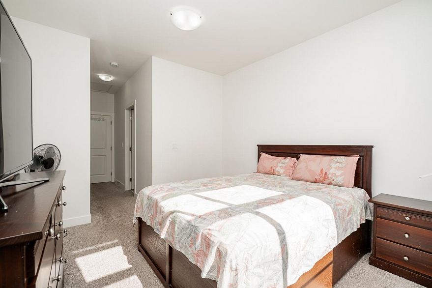 1004 1601 Quebec Street