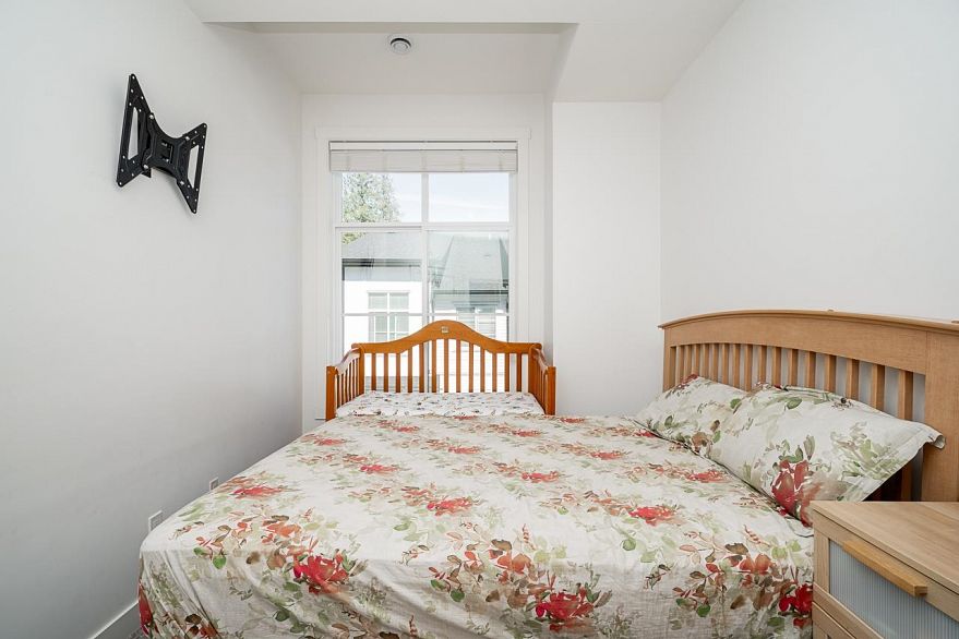 1004 1601 Quebec Street