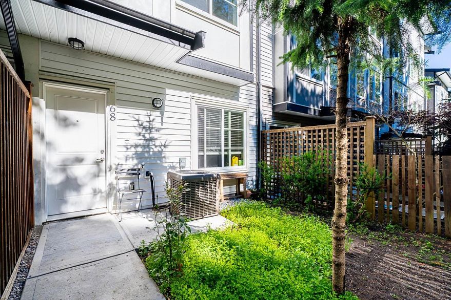 1004 1601 Quebec Street