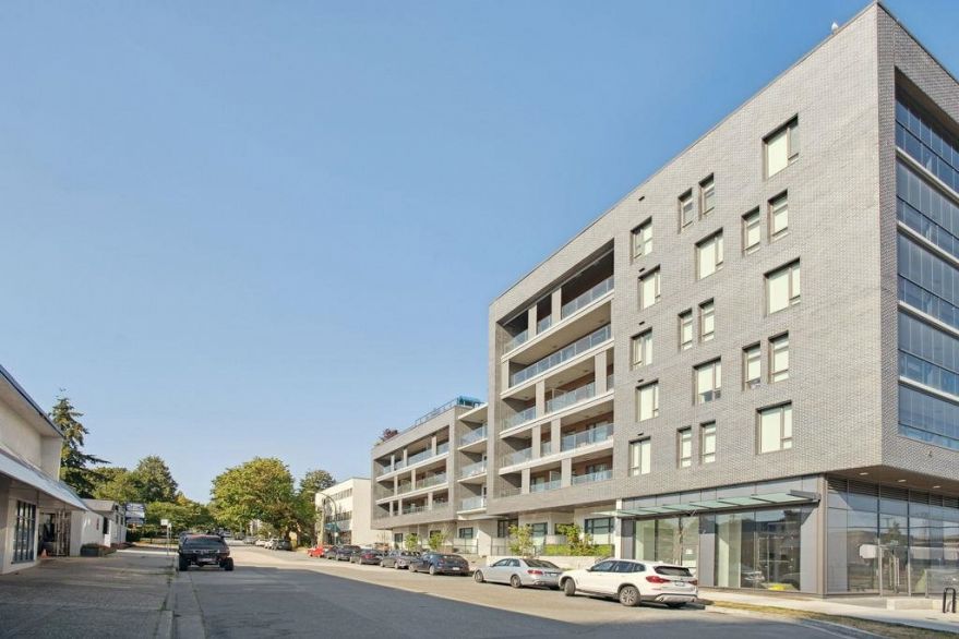 409 8888 OSLER STREET, Vancouver BC V6P 4G2