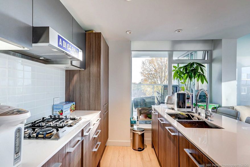 509 2221 E 30th Avenue