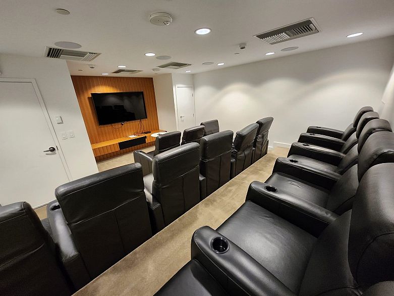 509 2221 E 30th Avenue