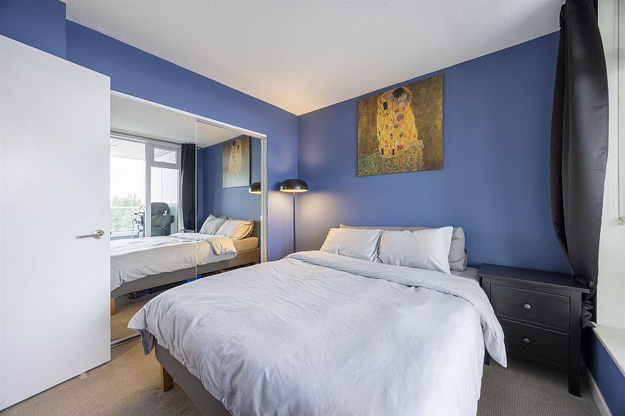 2308 5665 Boundary Road