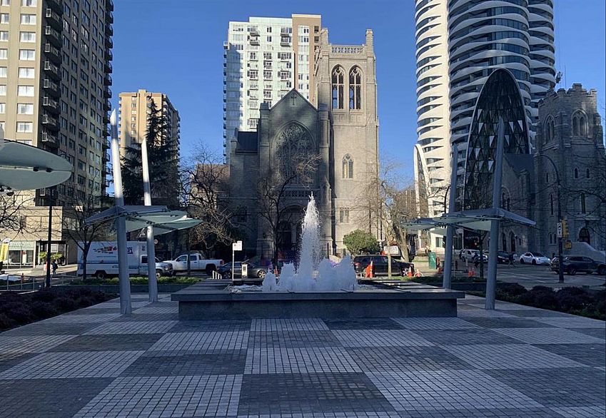 701 1050 Burrard Street