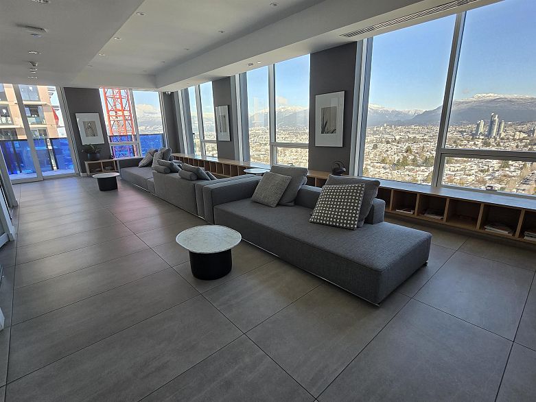 1401 5058 Joyce Street