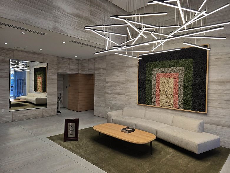 1401 5058 Joyce Street