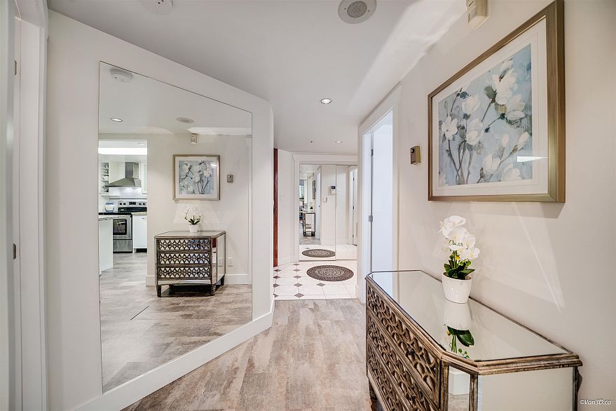 701 1050 Burrard Street