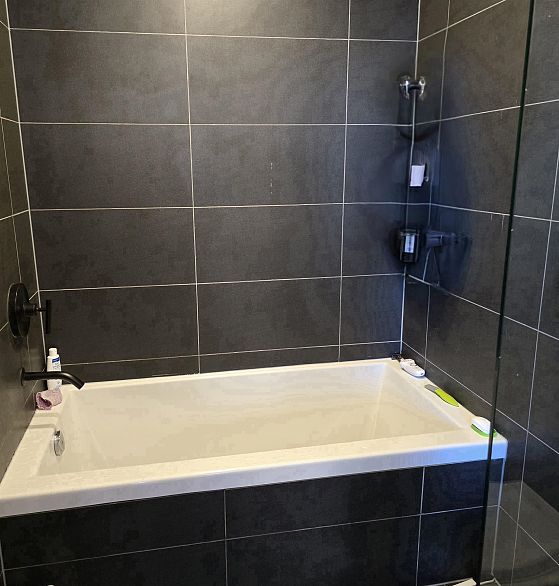 1401 5058 Joyce Street