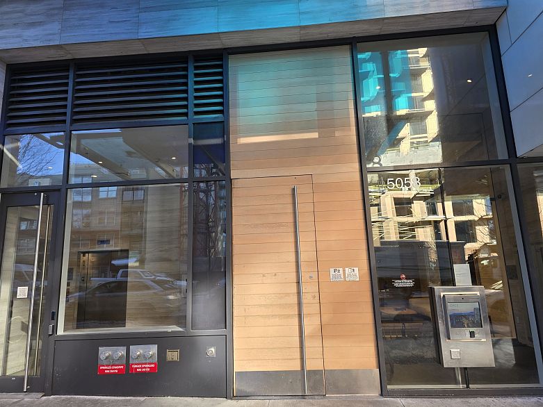 1401 5058 Joyce Street