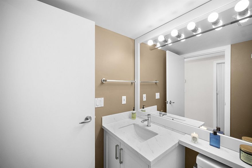 608 1331 W Georgia Street