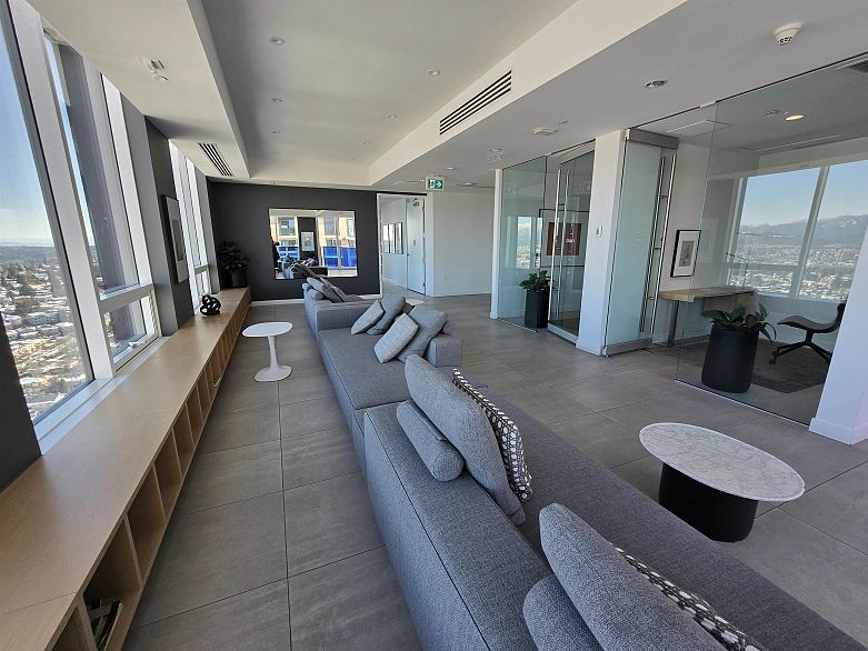 1401 5058 Joyce Street