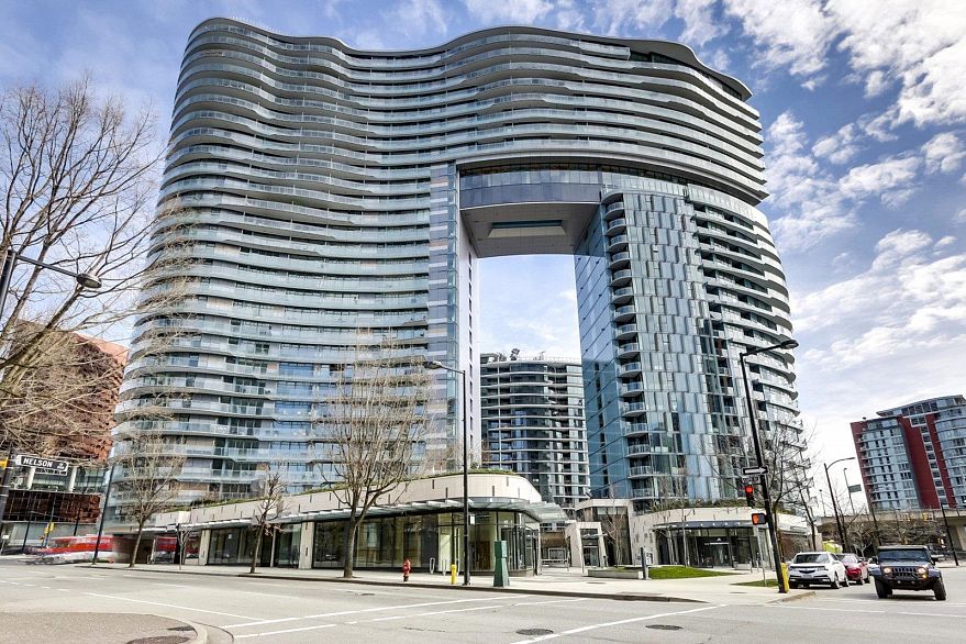 403 89 Nelson Avenue