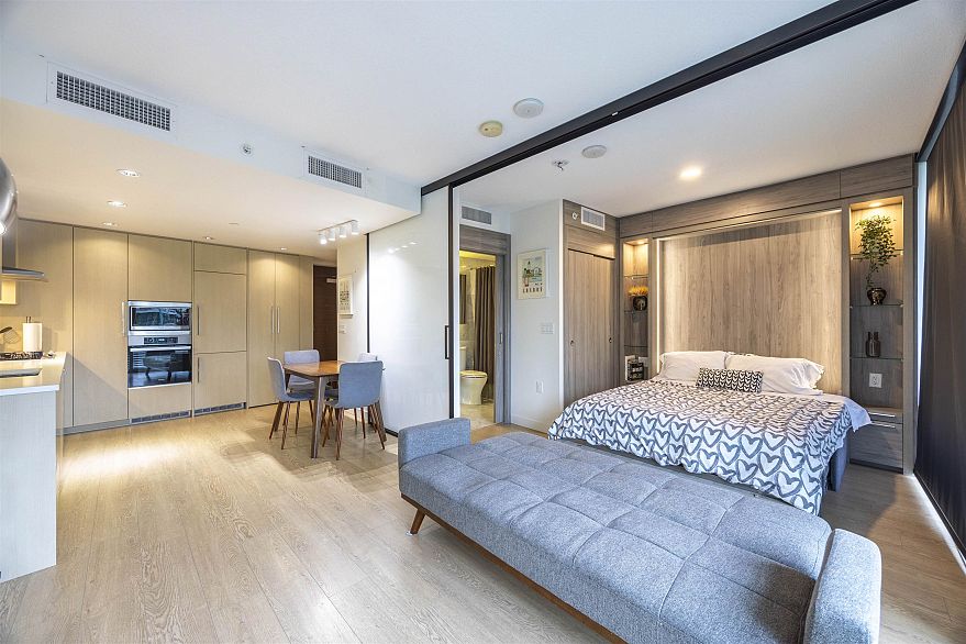 403 89 Nelson Avenue