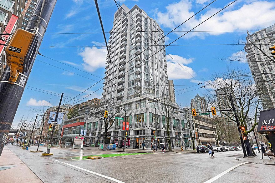 904 480 ROBSON STREET, Vancouver BC V6B 1S1