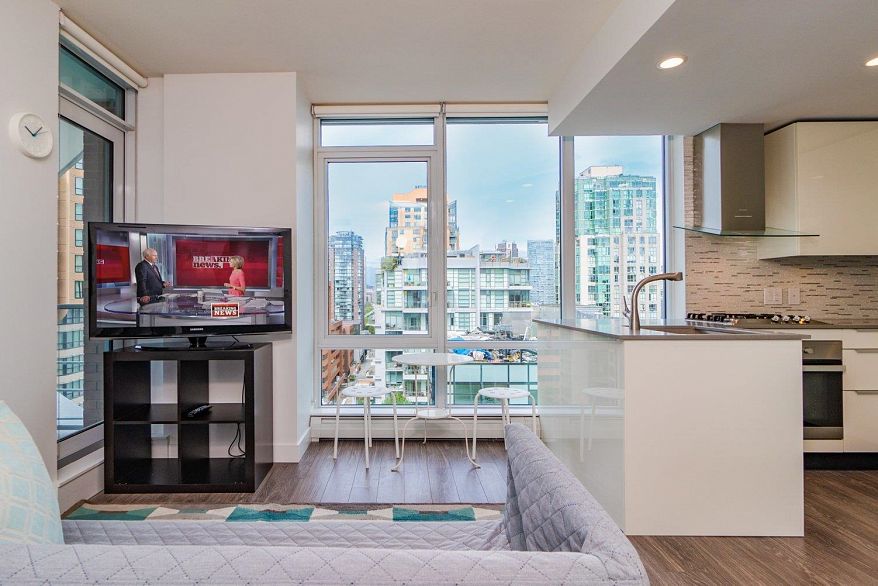 1802 1283 Howe Street