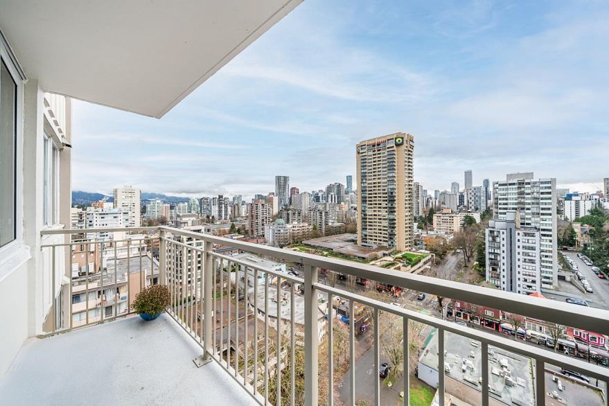 1808 1850 Comox Street