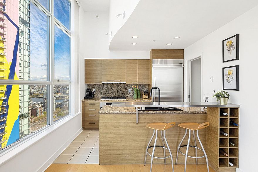 3603 1495 Richards Street