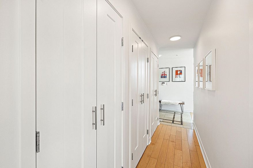 3603 1495 Richards Street