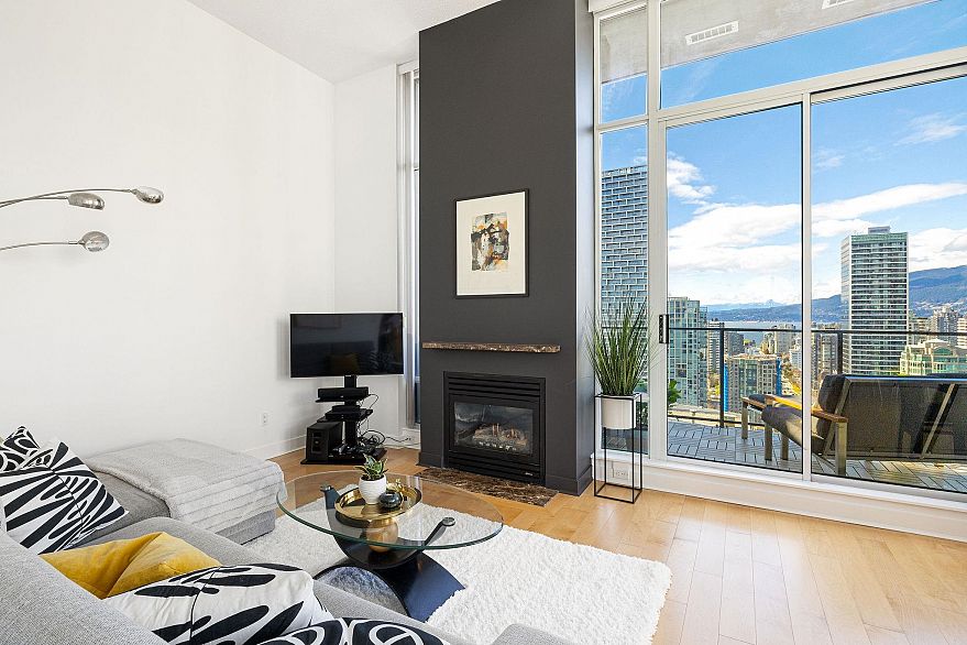 3603 1495 Richards Street